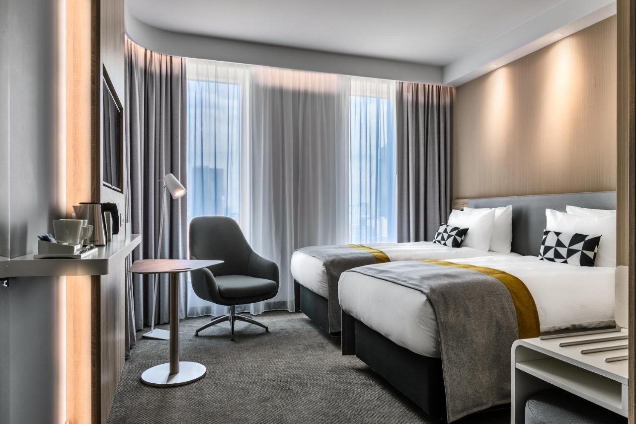 Holiday Inn Express - Warsaw - The Hub, An Ihg Hotel Ngoại thất bức ảnh