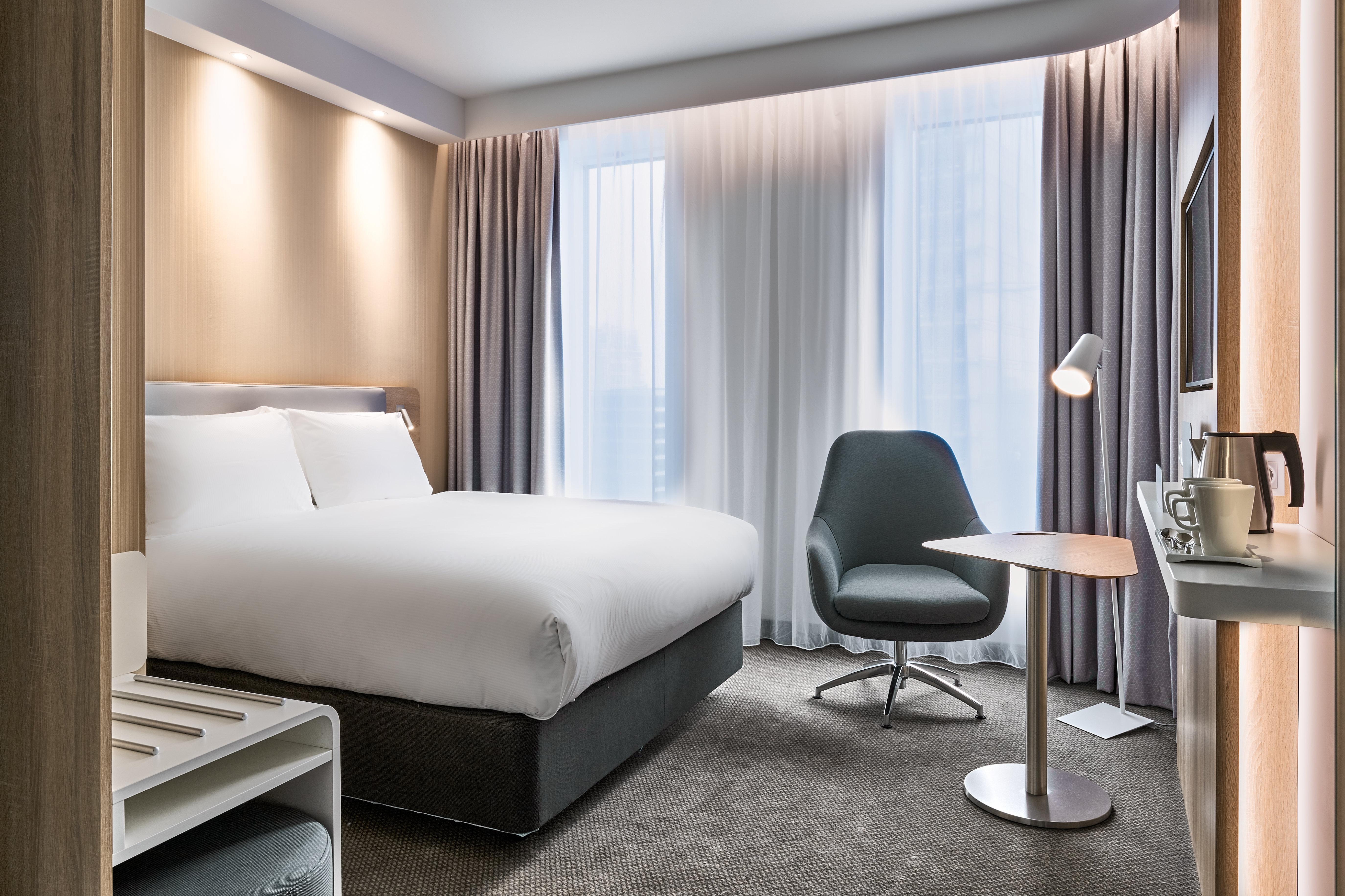 Holiday Inn Express - Warsaw - The Hub, An Ihg Hotel Ngoại thất bức ảnh